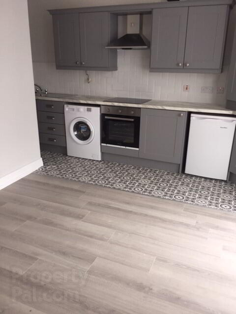 11 Eden Terrace 5 of 8