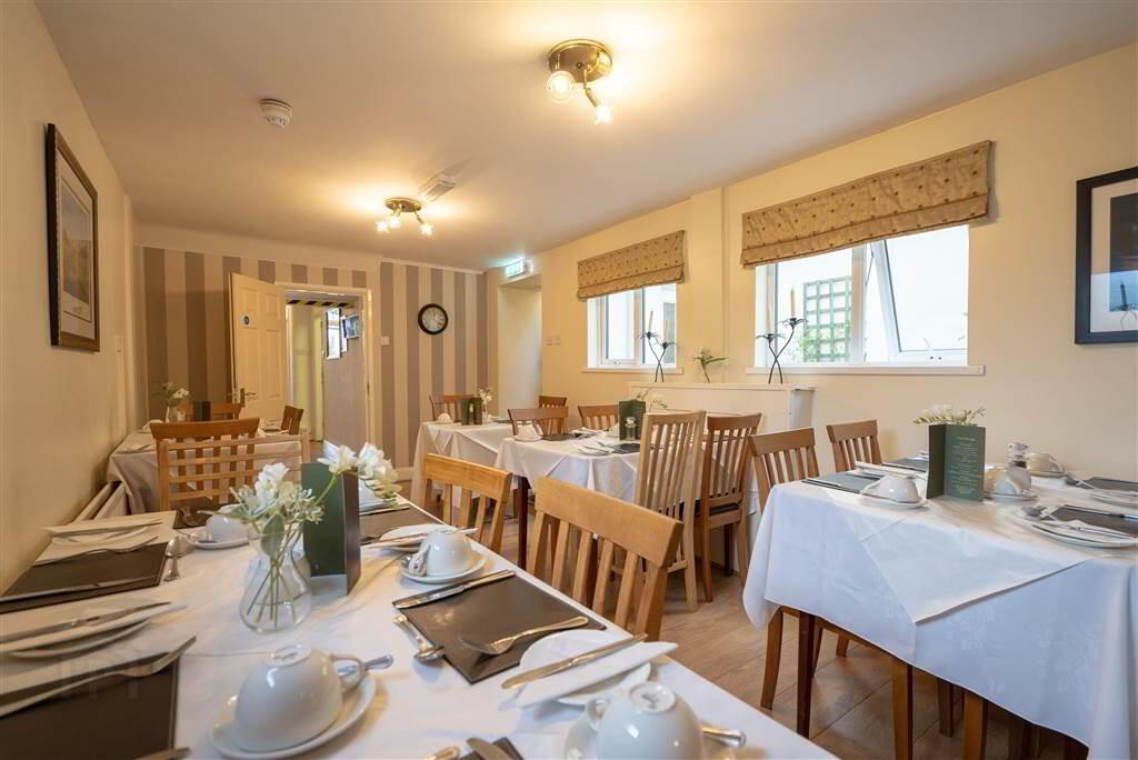 Ennislare House, 7 Princetown Road 4 of 47