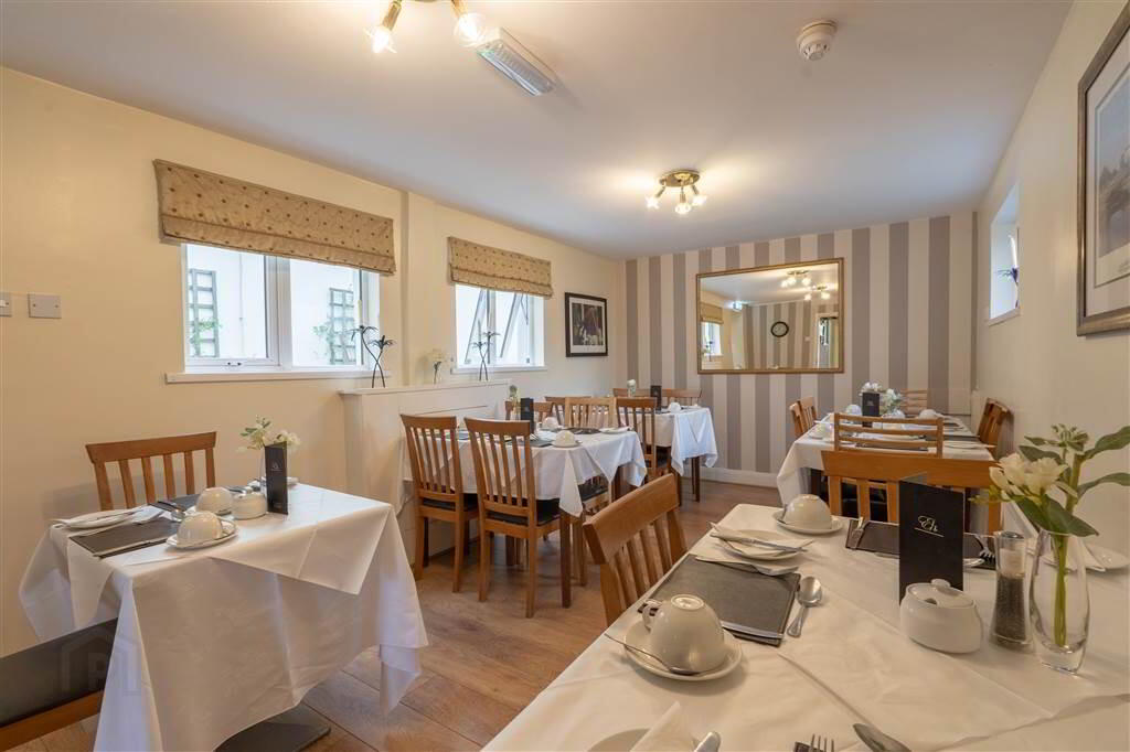 Ennislare House, 7 Princetown Road 5 of 47