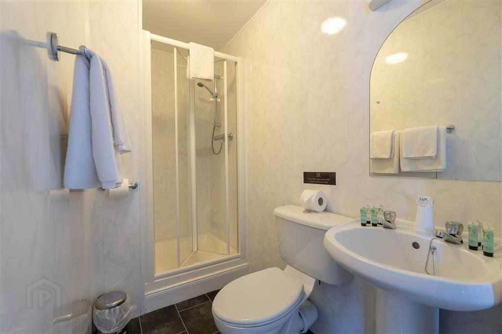 Ennislare House, 7 Princetown Road 30 of 47