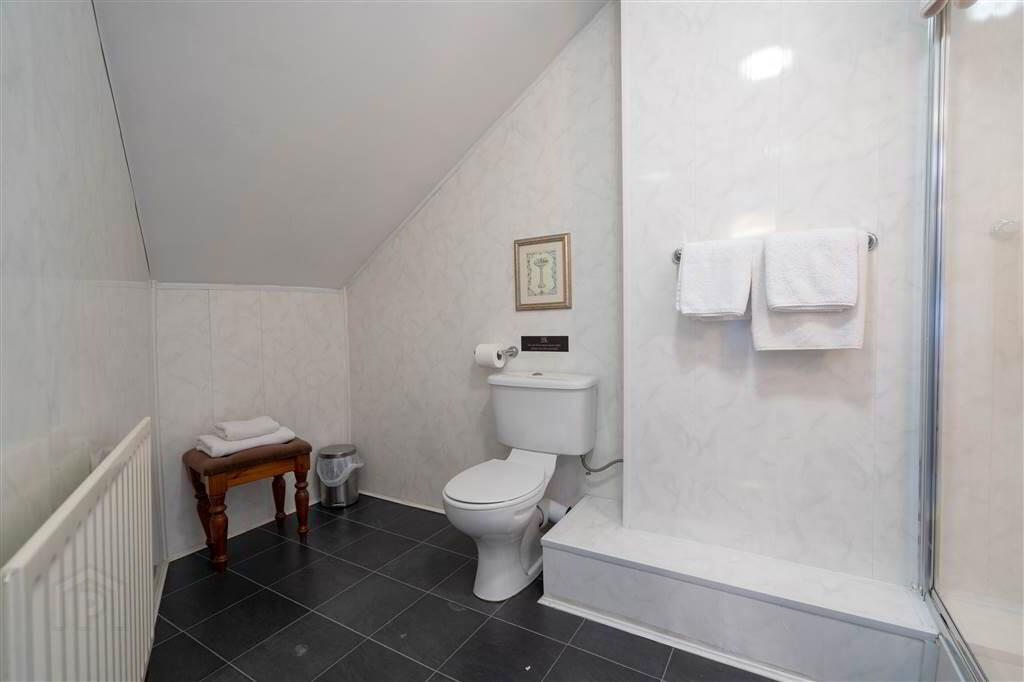 Ennislare House, 7 Princetown Road 31 of 47