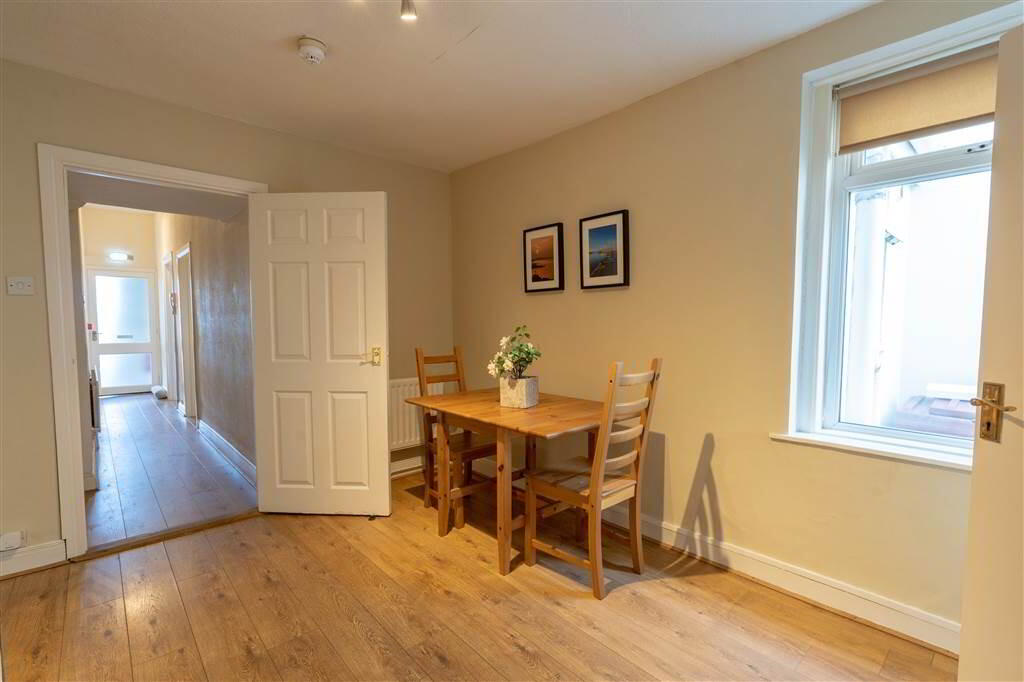 Ennislare House, 7 Princetown Road 40 of 47