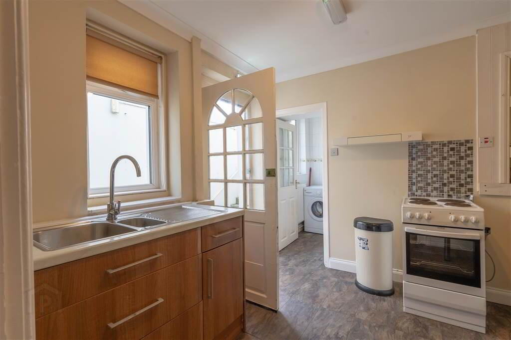 Ennislare House, 7 Princetown Road 41 of 47