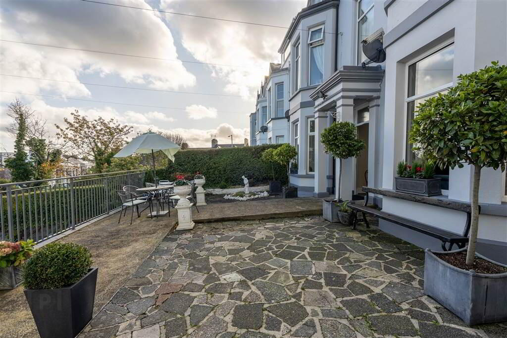 Ennislare House, 7 Princetown Road 45 of 47