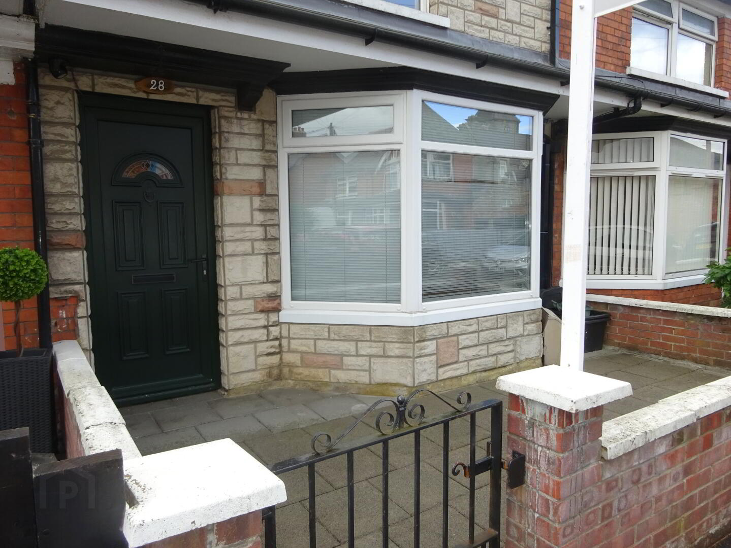 28 Whitehall Parade 2 of 32