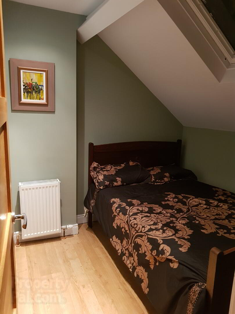 6 Haypark Avenue 16 of 17