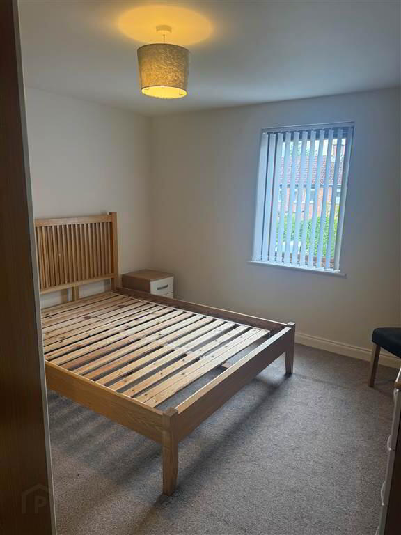 Apt 30 2c, Summerhill Avenue 7 of 9