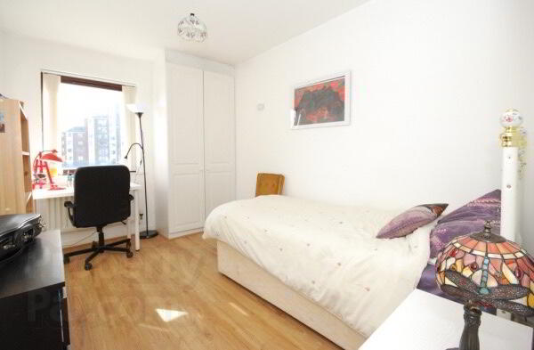 3 St Johns Wharf, 1-3 Laganbank Road 6 of 8