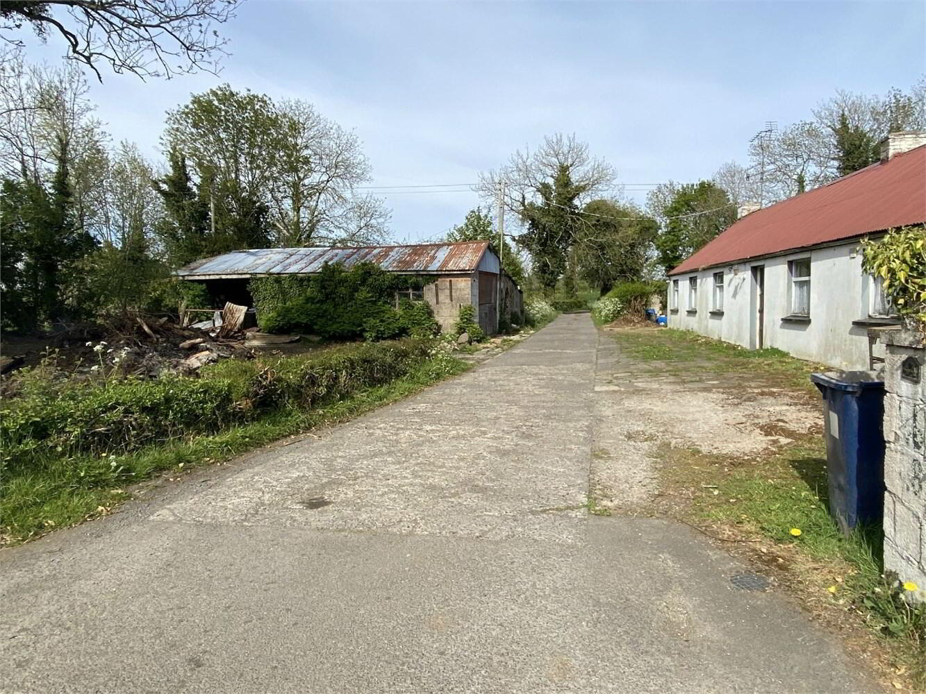 44 Moss Bank Road 3 of 5