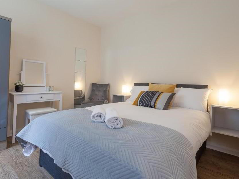 Unit 1, Wellesley Avenue 6 of 12