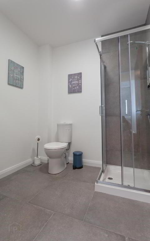 Unit 1, Wellesley Avenue 9 of 12