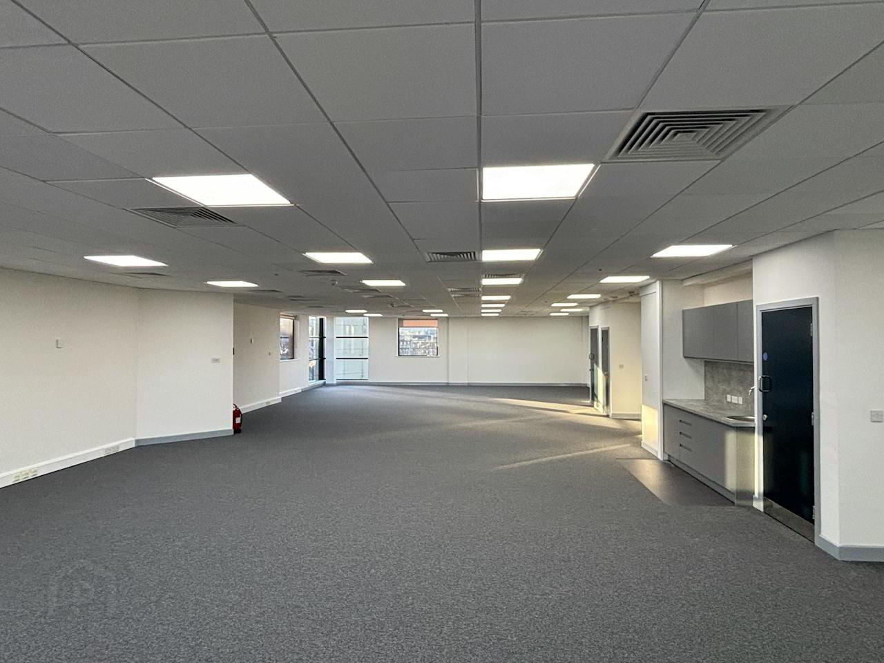 Quay Gate House, 15 Scrabo Street 2 of 5