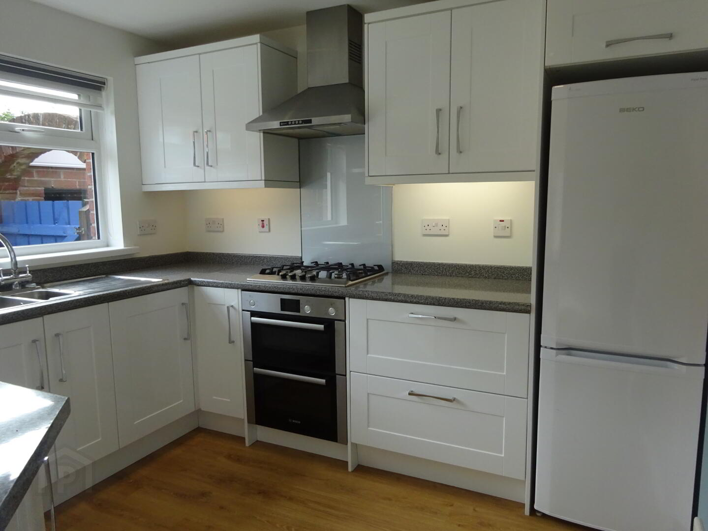 53 Woodbreda Avenue 10 of 25