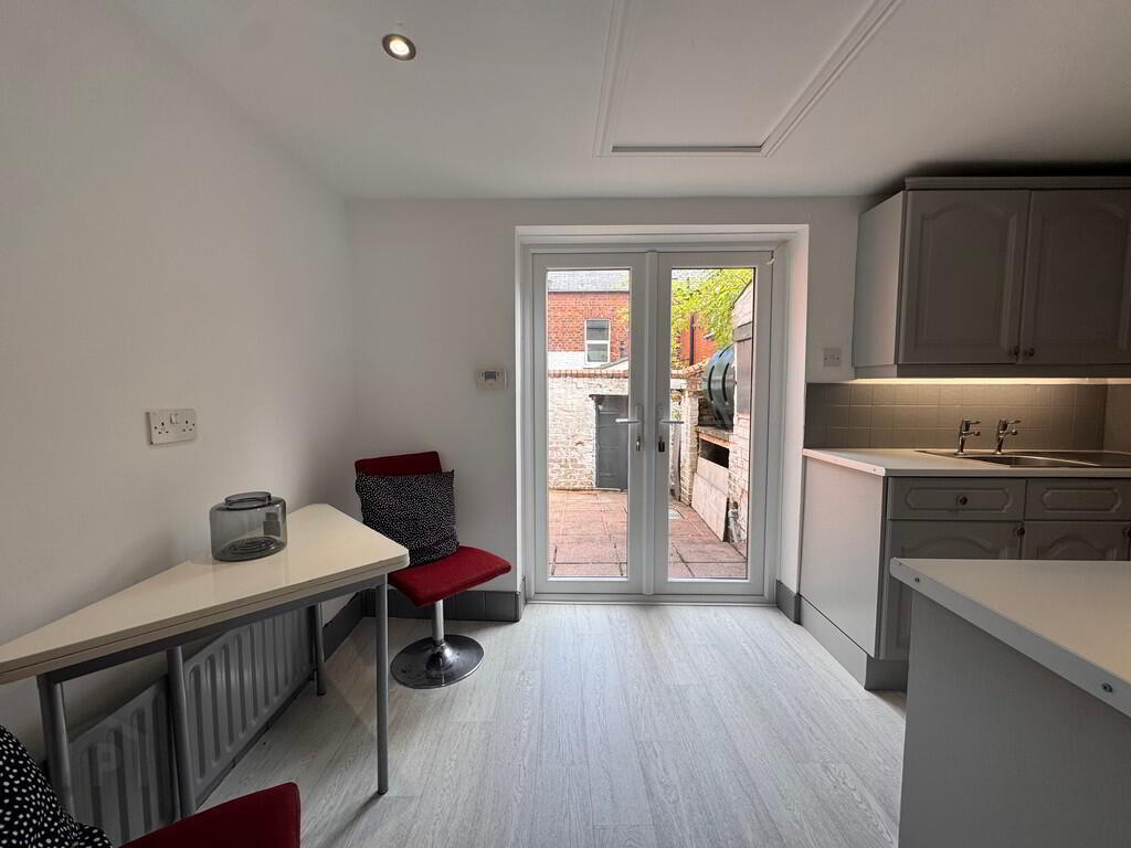 7 Lislea Avenue 4 of 13