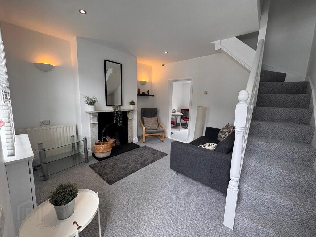 7 Lislea Avenue 2 of 13