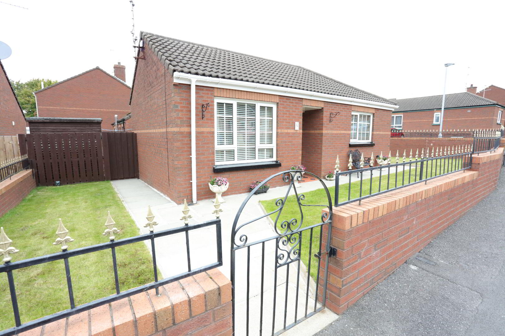 property description image