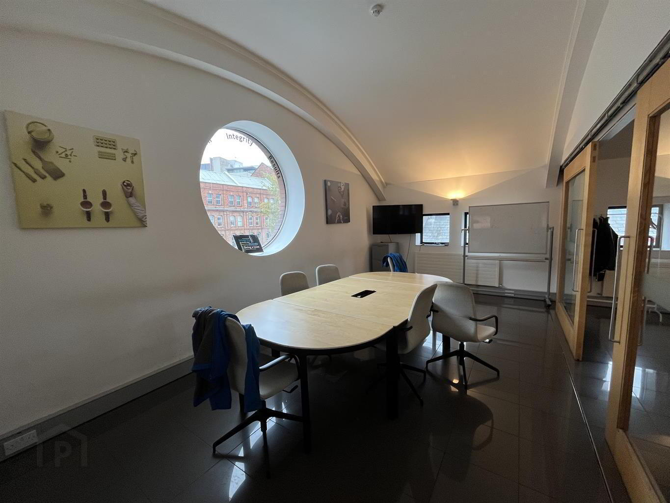 2nd Floor, Ormeau Baths, 18 Ormeau Avenue 2 of 5