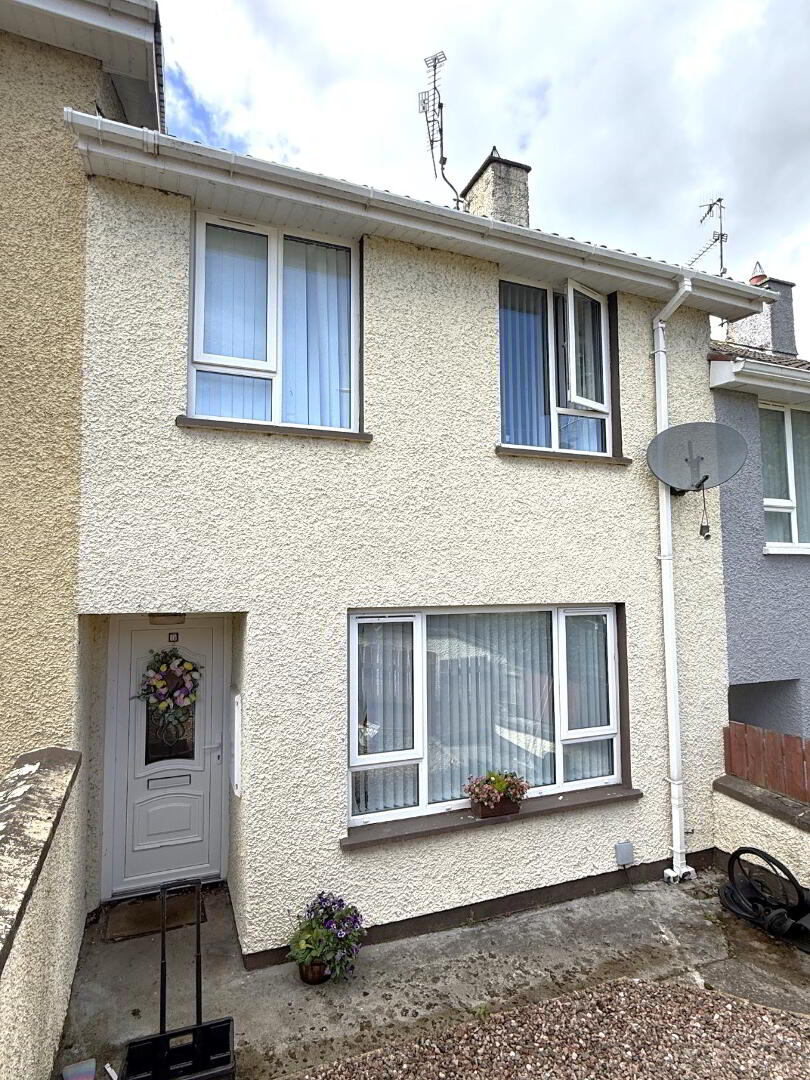 8 Millside Crescent 1 of 10