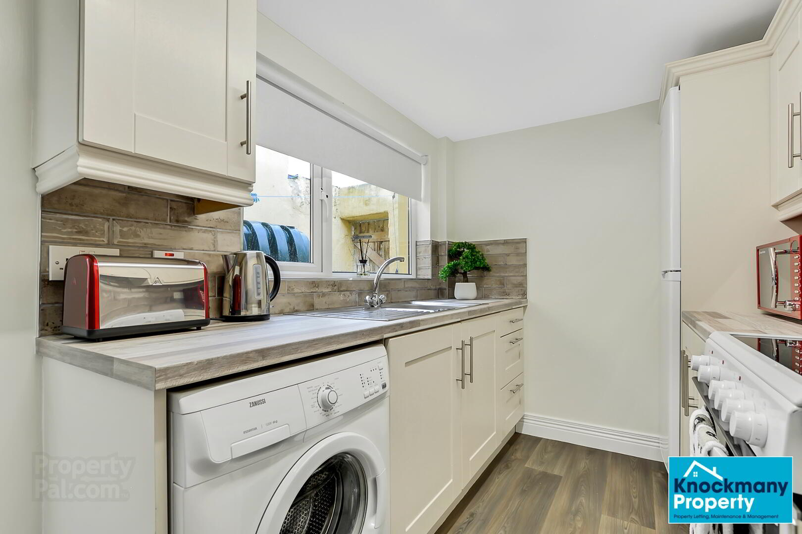 STUDENT ACCOMMODATION, 17 Nicholson Square 10 of 21