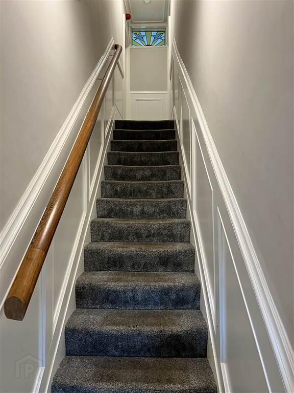 36b Victoria Avenue 3 of 12