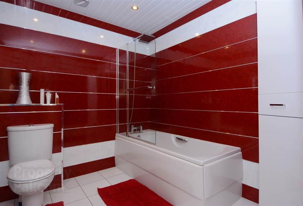 Apt 7 Elm House, 2 Beech Heights 11 of 13