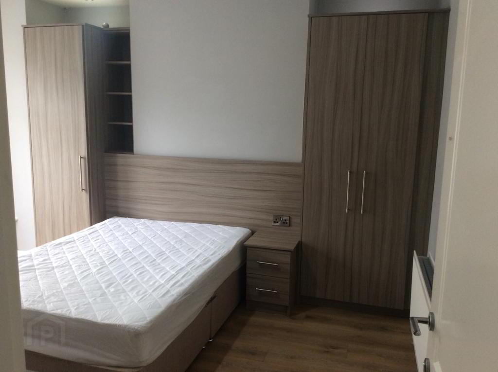 Student Accommodation, 25 Rosemount Avenue 20 of 23
