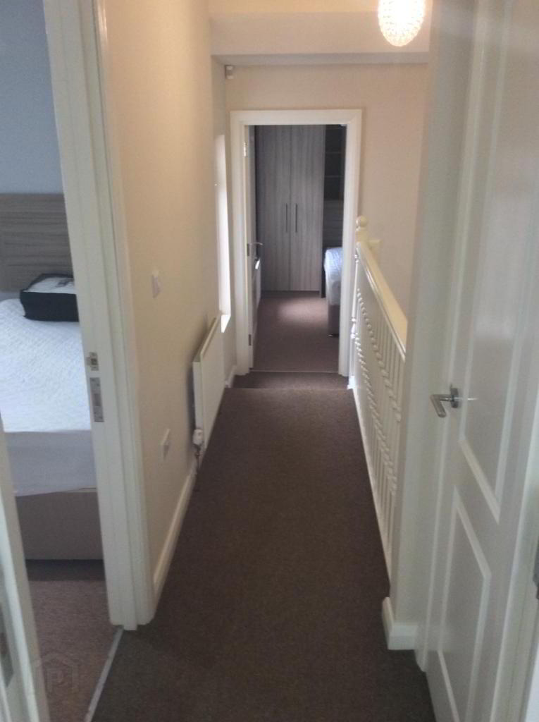 Student Accommodation, 25 Rosemount Avenue 13 of 23