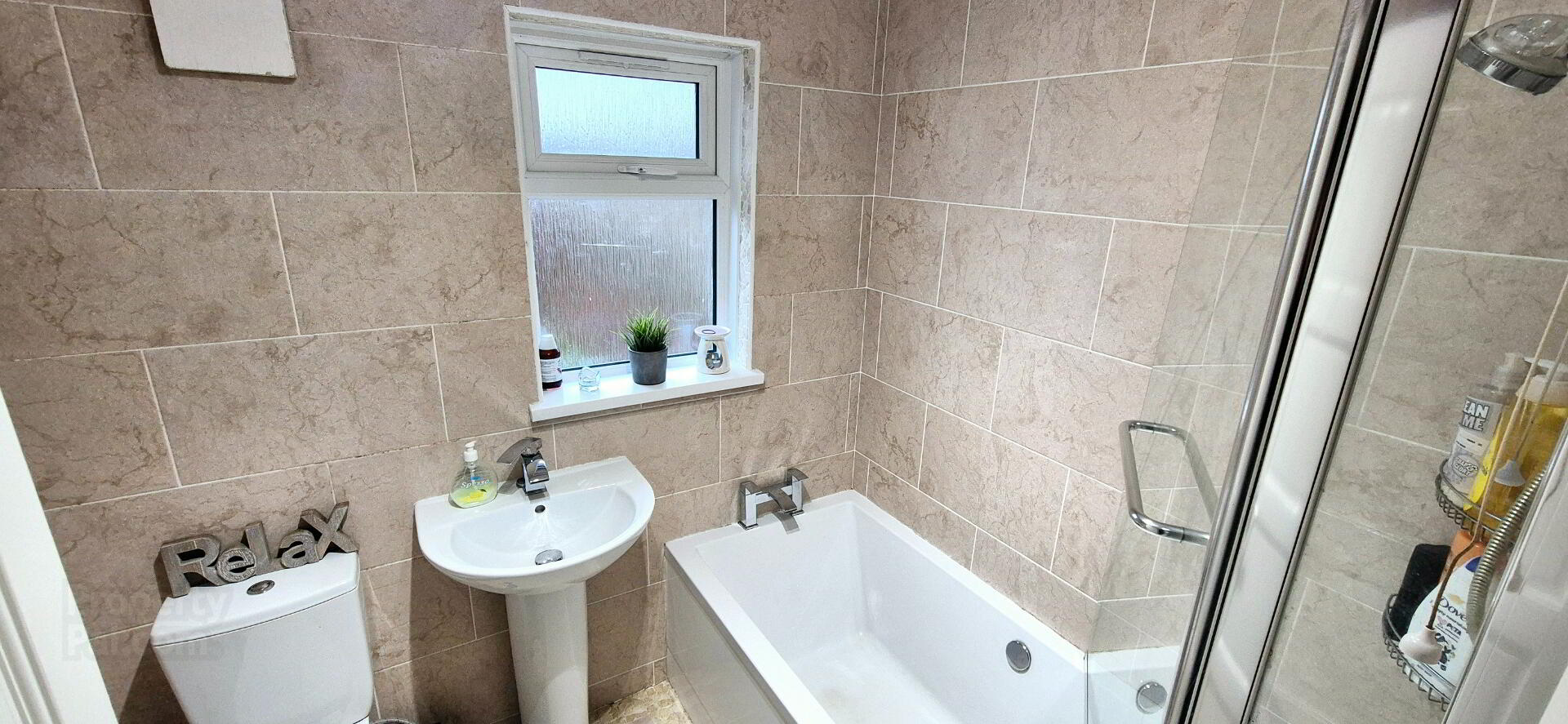 74 Buskin Way 16 of 20