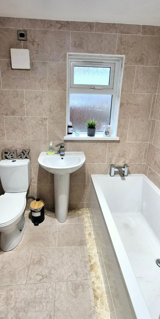 74 Buskin Way 17 of 20