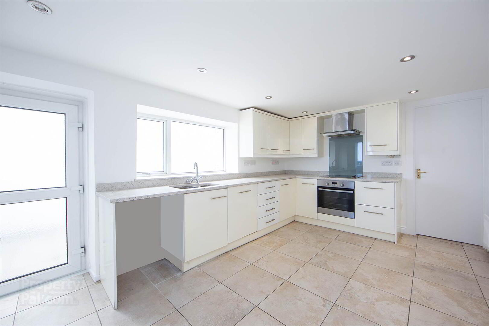 56 Ballyholme Esplanade 15 of 23