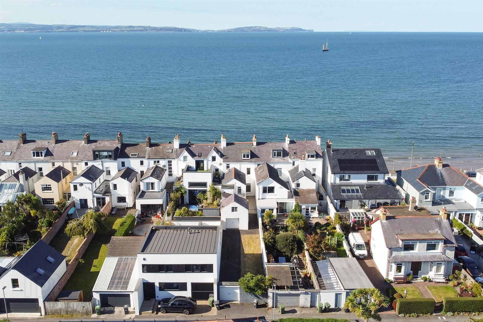 56 Ballyholme Esplanade 3 of 23
