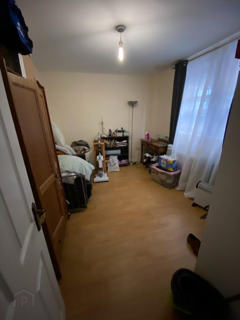 Cavendish Street 6 of 8