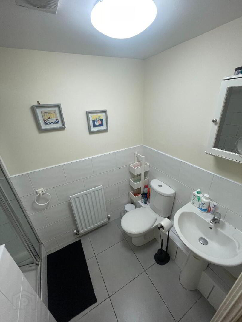 Unit 1, 49 Ashley Avenue 5 of 9