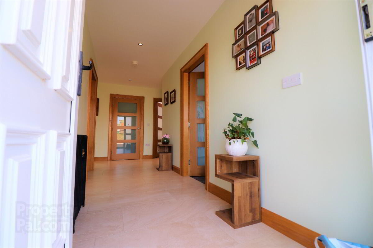 228 Battleford Road 3 of 16