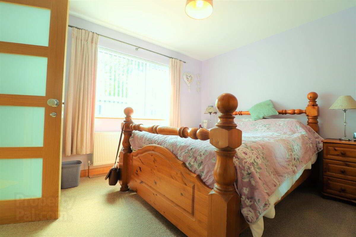 228 Battleford Road 10 of 16