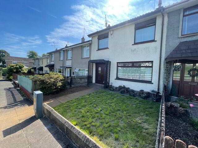 5 Dunclug Gardens 10 of 11