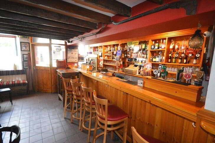 Mcintyre's Bar
