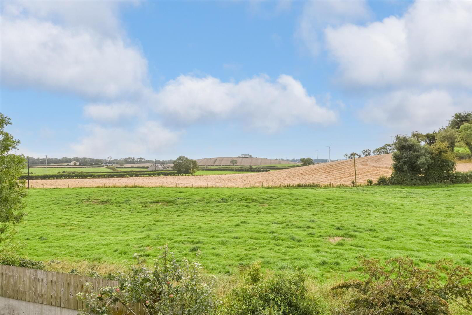 11a Cardy Road East 3 of 26