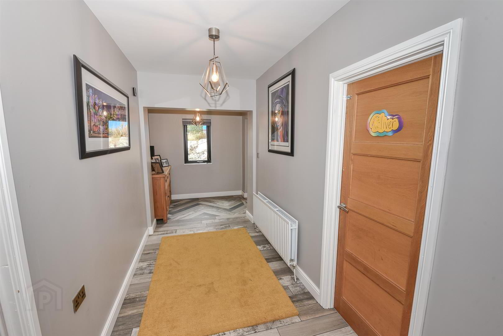 11a Cardy Road East 5 of 26