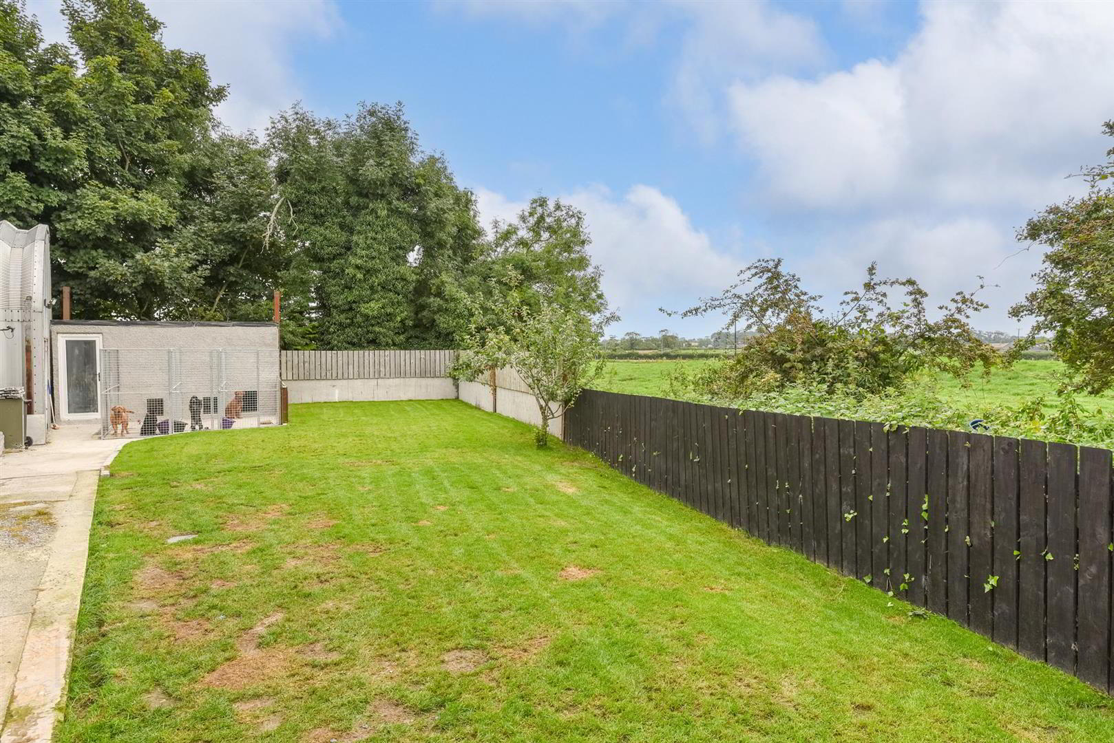 11a Cardy Road East 25 of 26