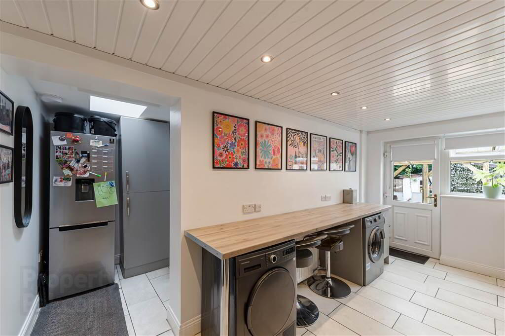 56 Milfort Avenue 15 of 36