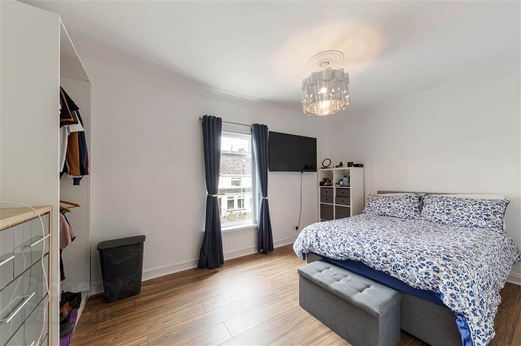 56 Milfort Avenue 24 of 36