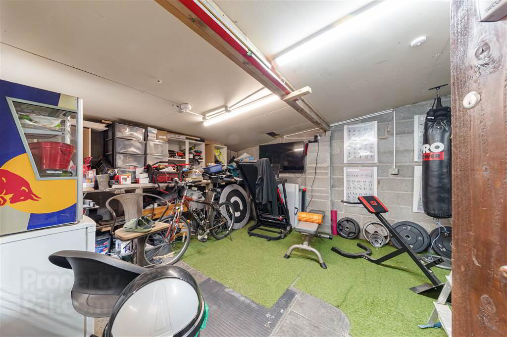 56 Milfort Avenue 34 of 36