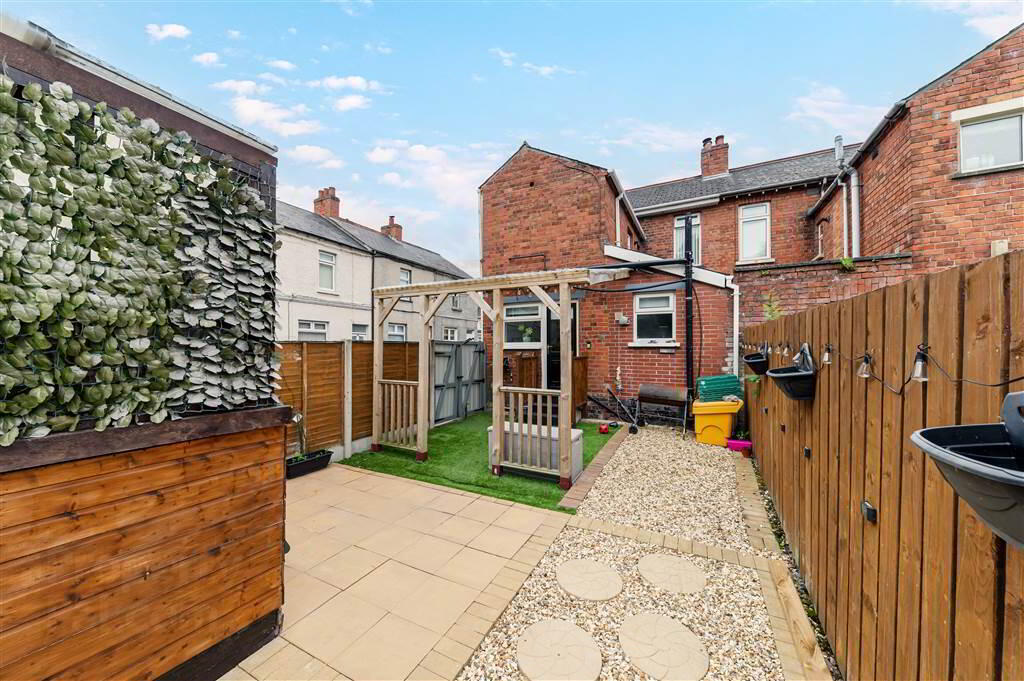 56 Milfort Avenue 31 of 36