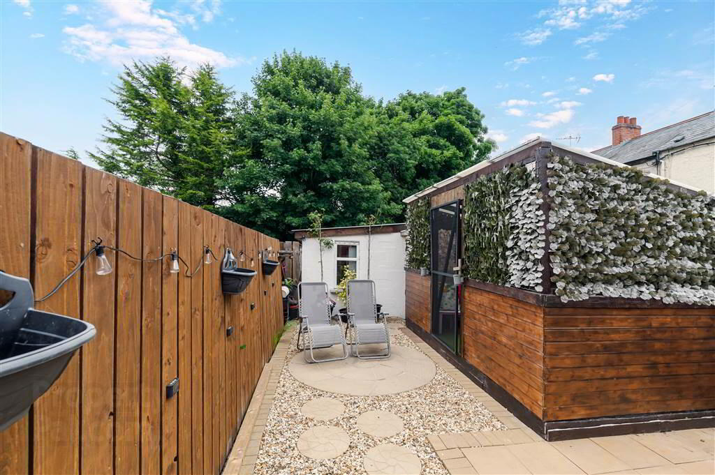 56 Milfort Avenue 33 of 36