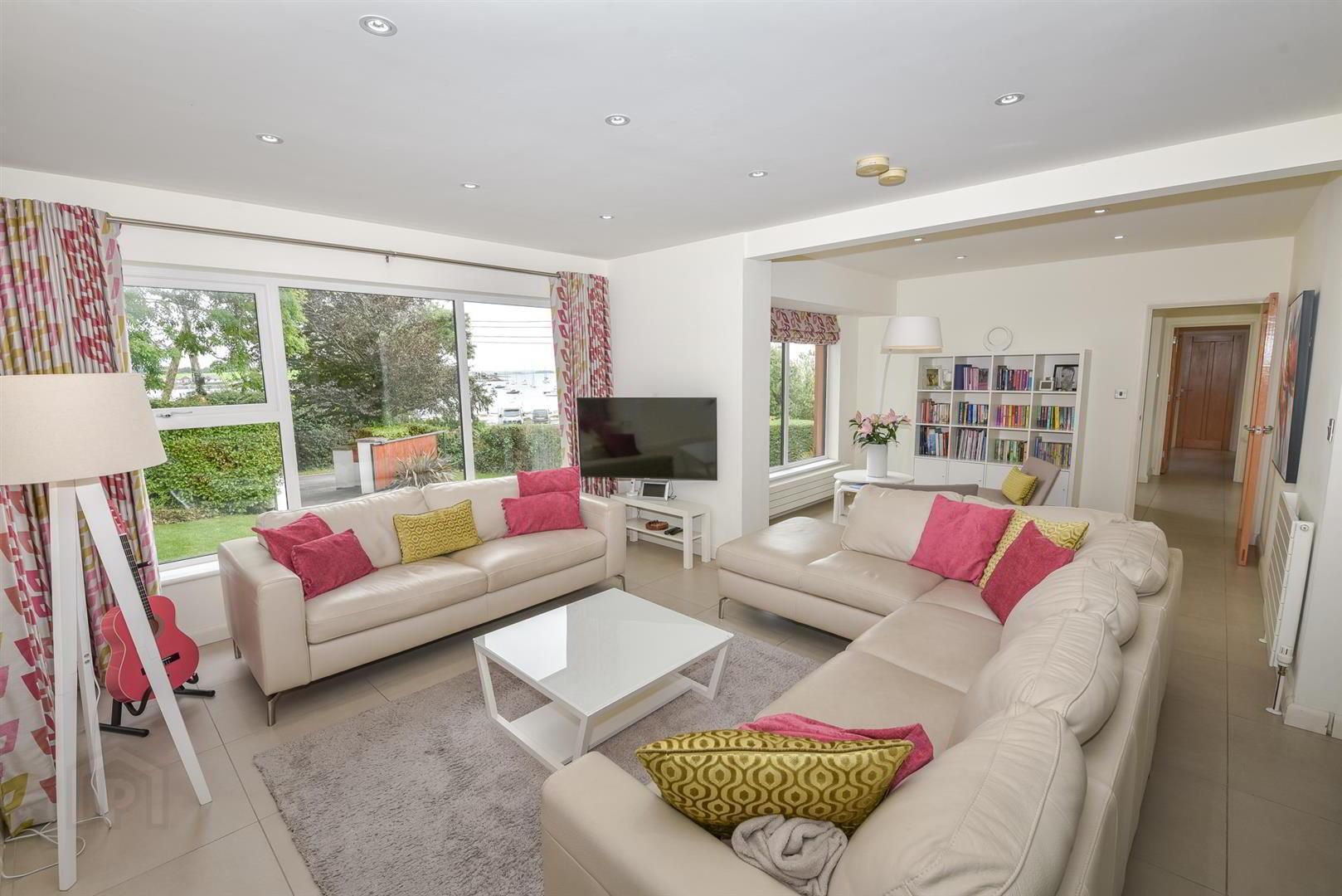 103 Whiterock Road 13 of 49