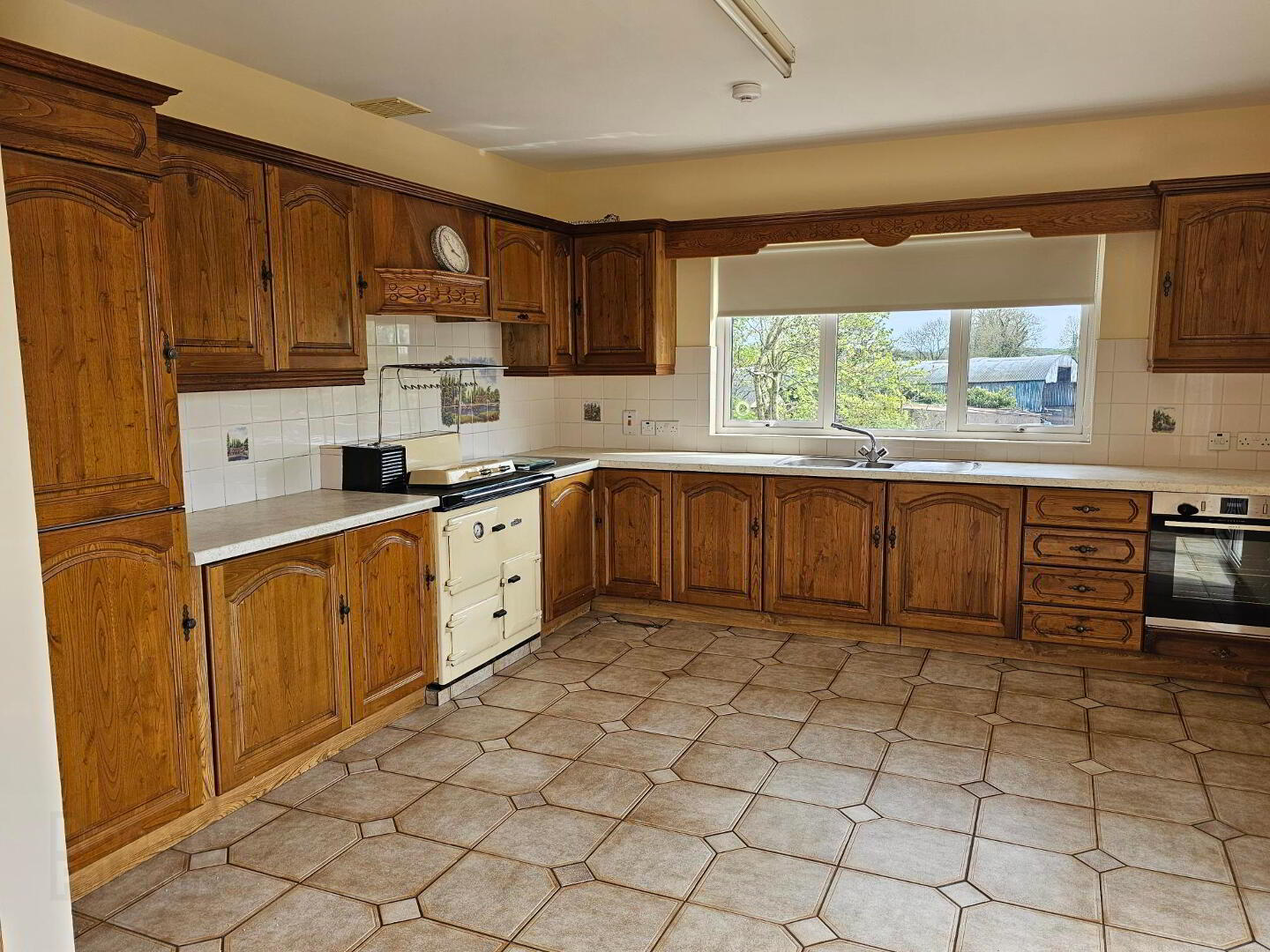 92 Keady Road 5 of 14