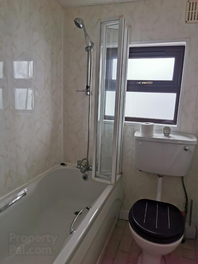37 Woodvale Street 5 of 8