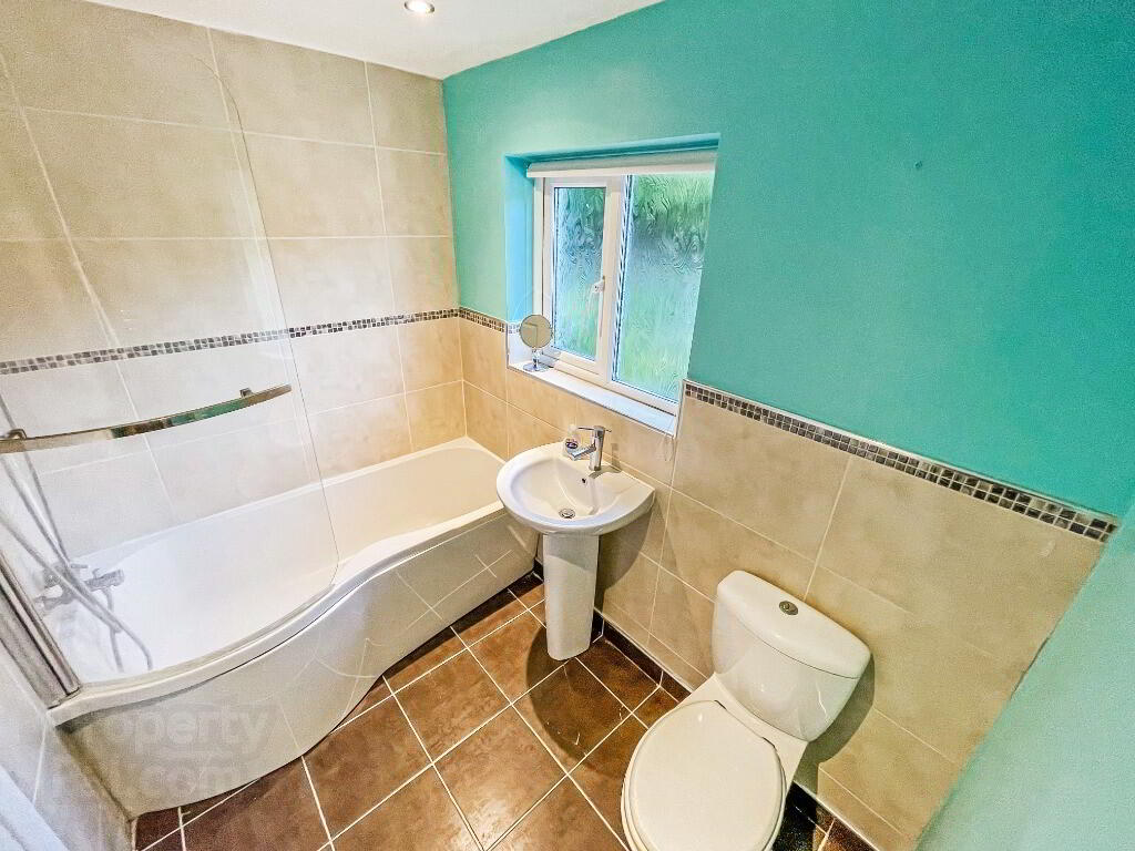 26 Hillview Avenue 10 of 12