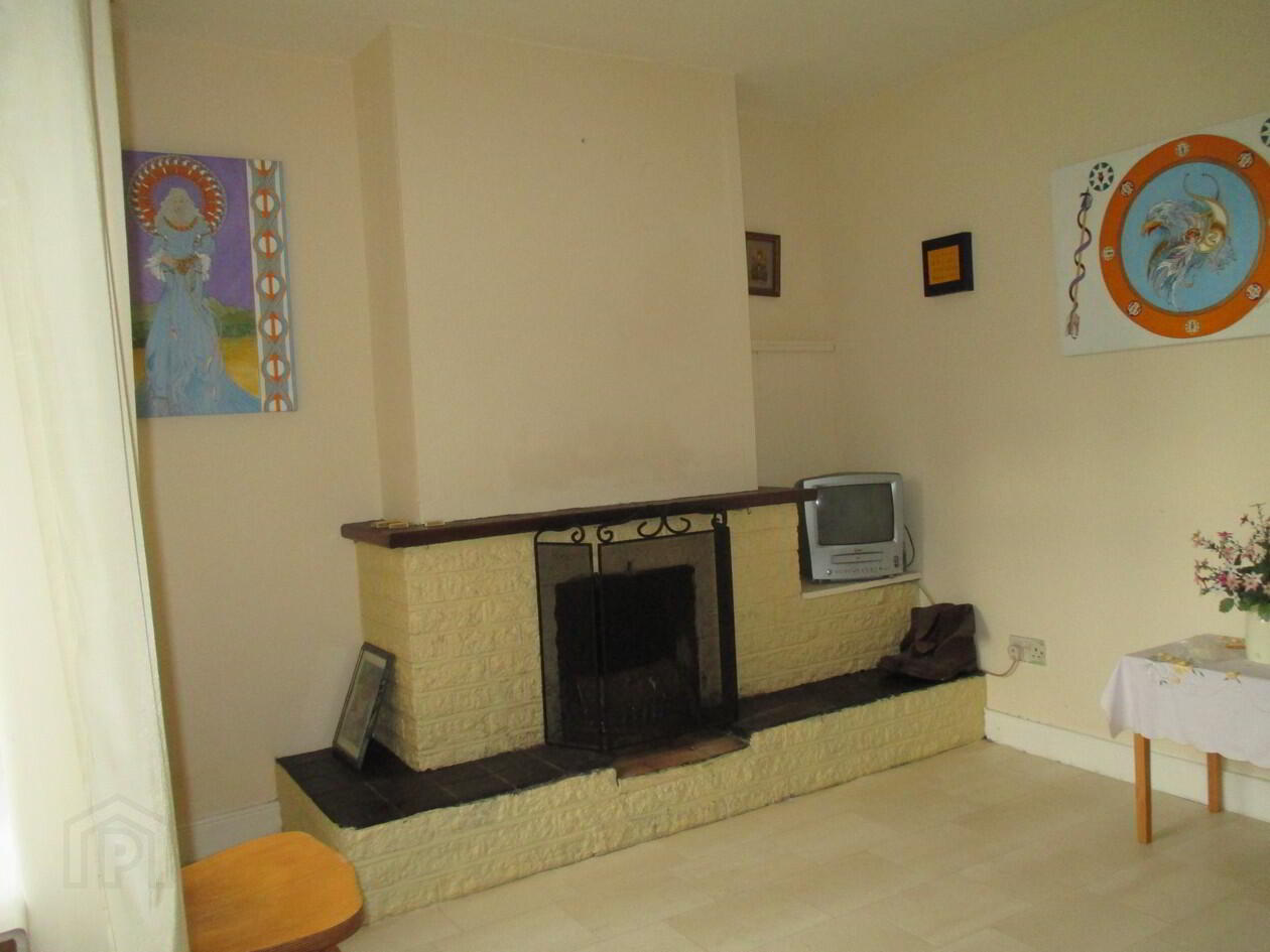 41 Steelstown Village, Derry